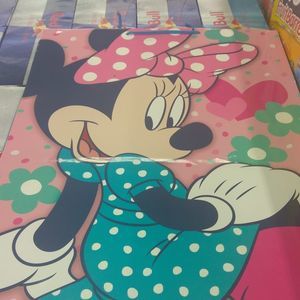 Meet your Posher, Helena